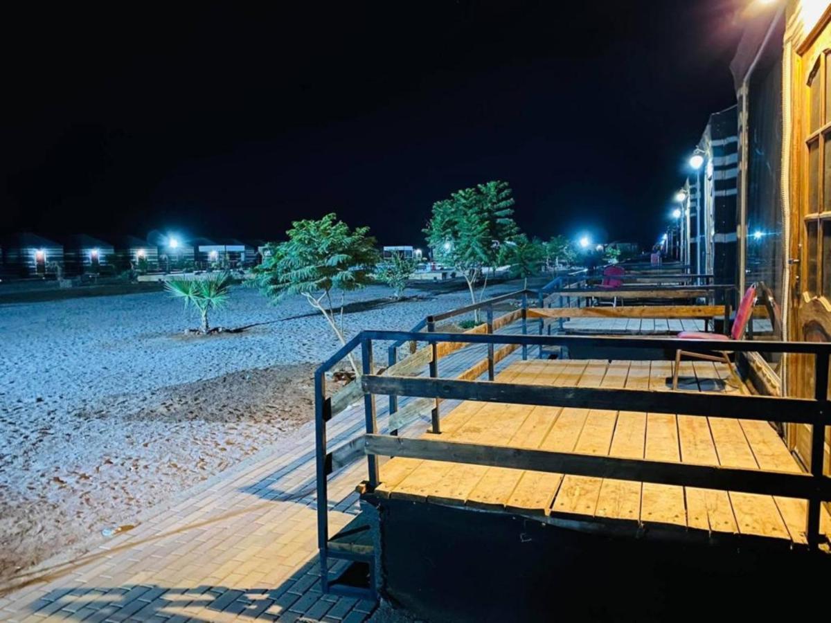 Al Sultana Luxury Camp Βίλα Ουάντι Ραμ Εξωτερικό φωτογραφία